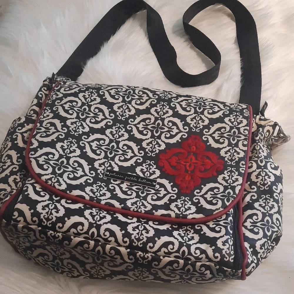 Elegant Black and White Patterned Petunia Pickle Bottom Tote Bag/diaper Bag